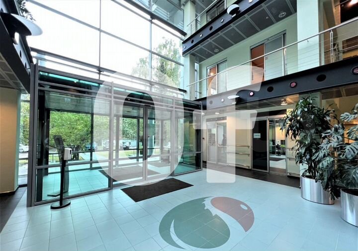 Сдам здание, 5661 м²