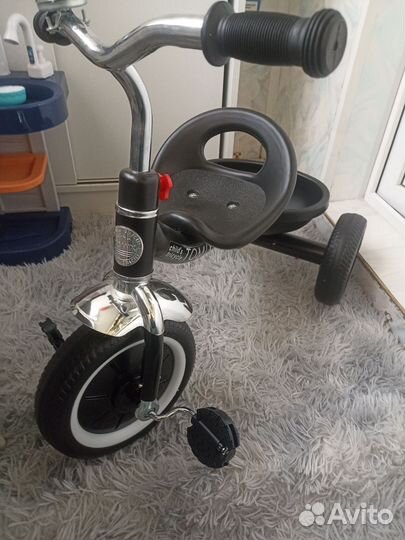 Детский трехколесный велосипед новый