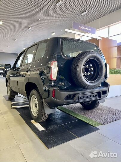 ВАЗ Niva Travel 1.7 МТ, 2022