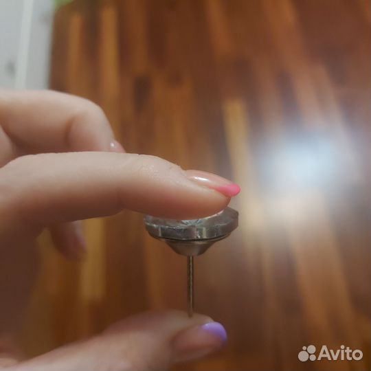 Гвозди для обшивки мебели и декора