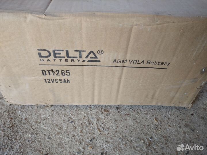 Аккумуляторная батарея Delta DT 1265 (12V / 65Ah)