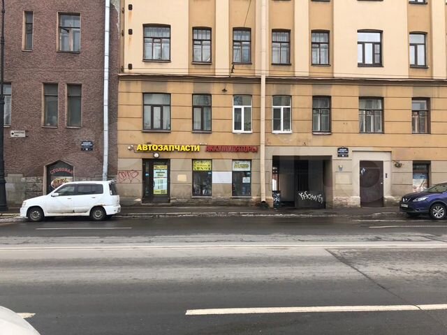 Торговая площадь, 90 м²