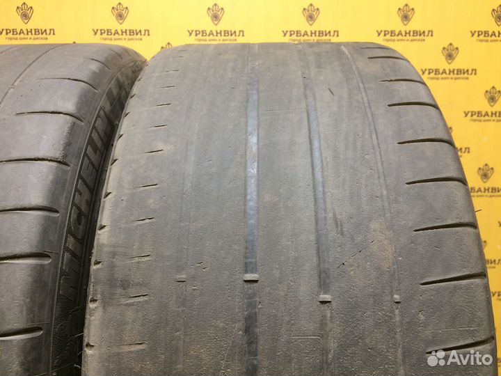 Michelin Pilot Super Sport 265/35 R19 98Y