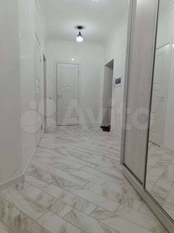 3-к. квартира, 95,5 м², 3/8 эт.