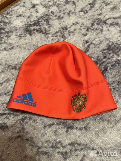 Шапка спортивная лыжная