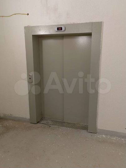 Машиноместо, 13 м²