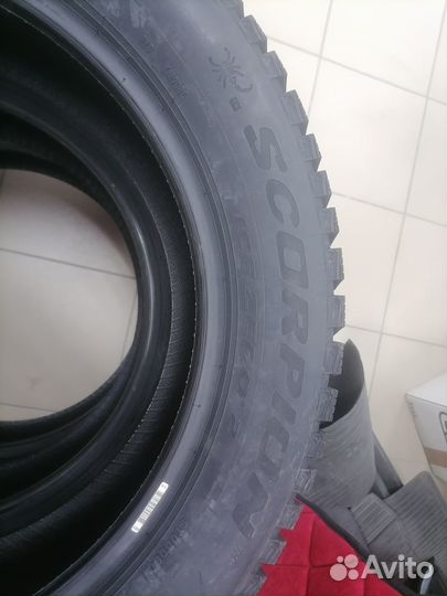 Pirelli Ice Zero 2 225/55 R19