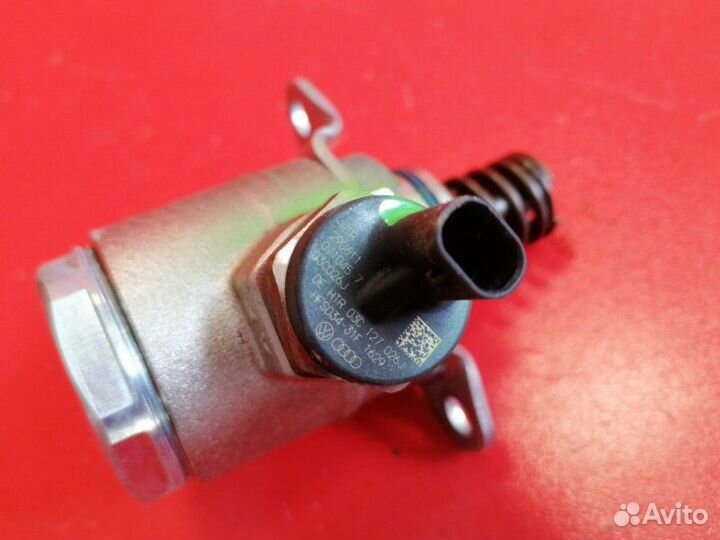 Насос топливный (тнвд) Volkswagen Tiguan