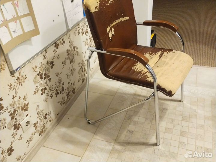 Кресло офисное