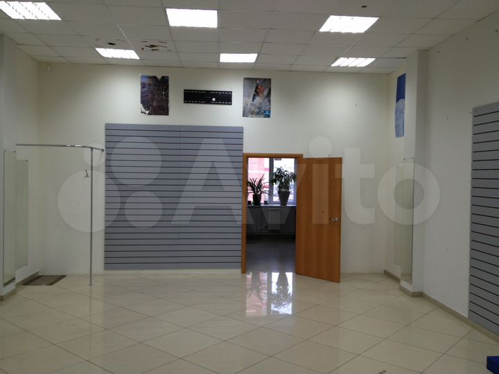 Торговое помещение, 91 м²