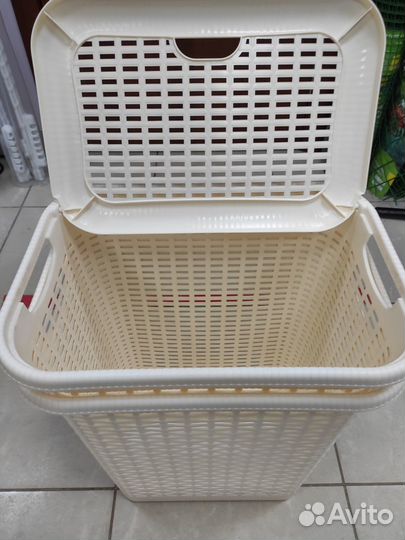 Корзина для белья (корзинка) новая