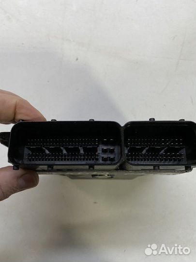 Блок управления двигателем Skoda Fabia хэтчбек 1.2