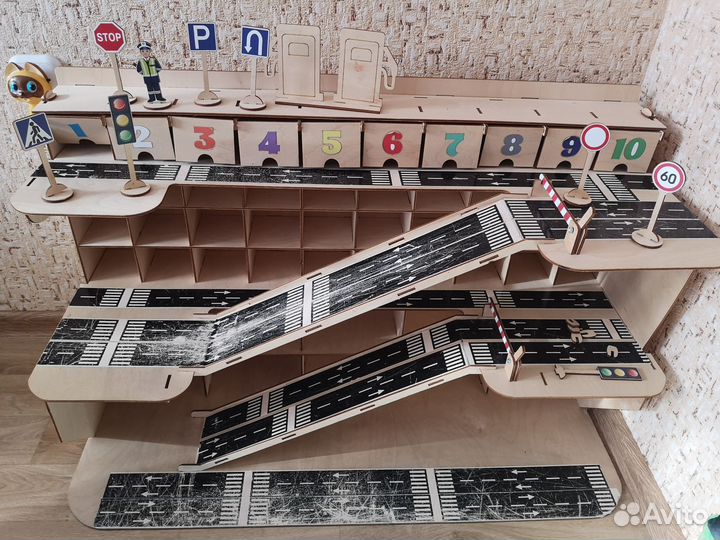 Деревянный гараж