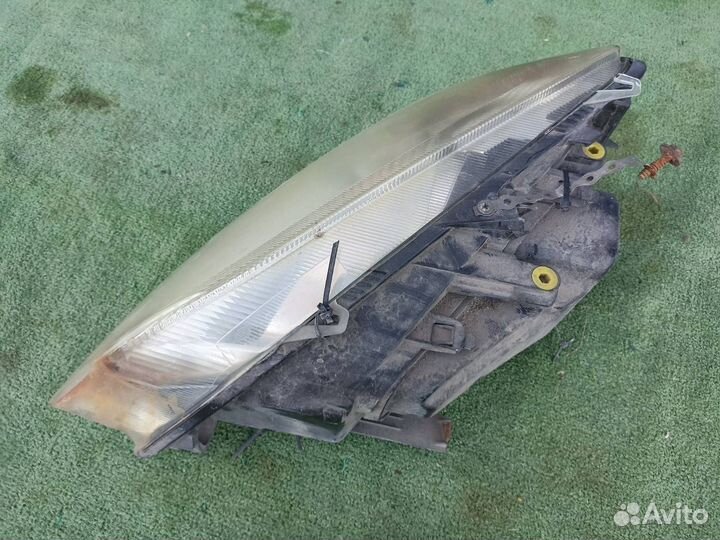 Фара передняя правая Ford C Max 1.8 2006