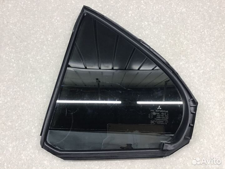 Стекло двери задней правой Mitsubishi Lancer (CX C