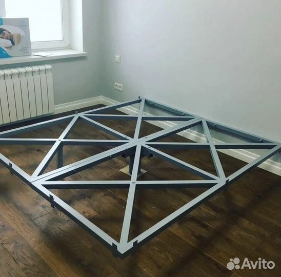 Парящая кровать от производителя