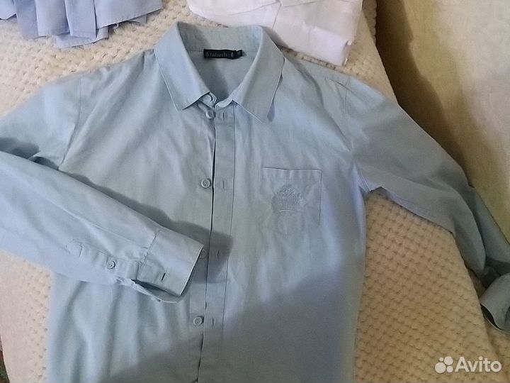 Рубашки школьные