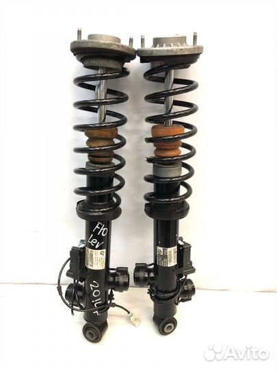 Задний амортизатор левый правый BMW F10 F06