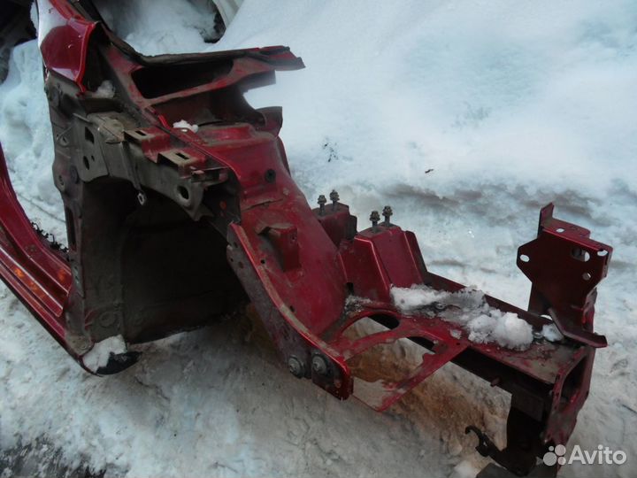 Четверть передняя правая Пежо 308