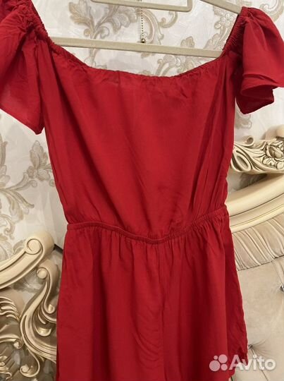 Комбинезон красный 42-44 р