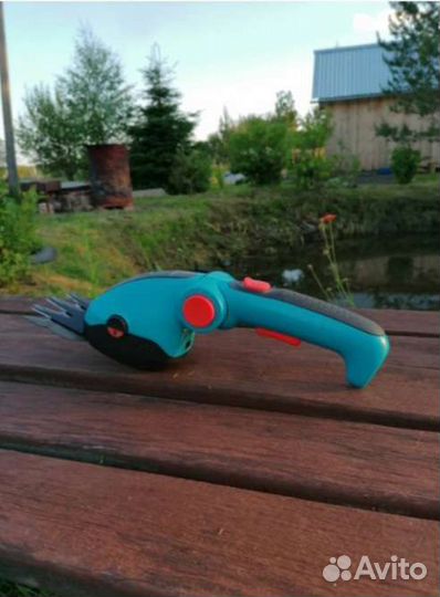 Ножницы Gardena аккумуляторные