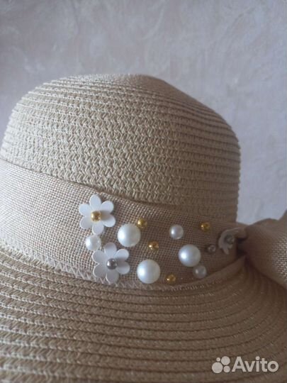 Шляпа женская соломенная