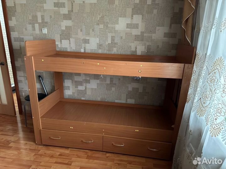 Двухъярусная кровать бу