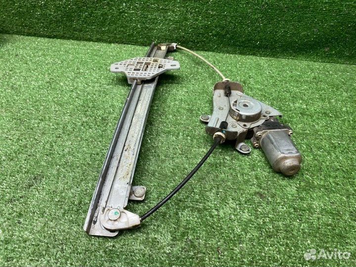 Стеклоподьемник передний левый Hyundai Solaris