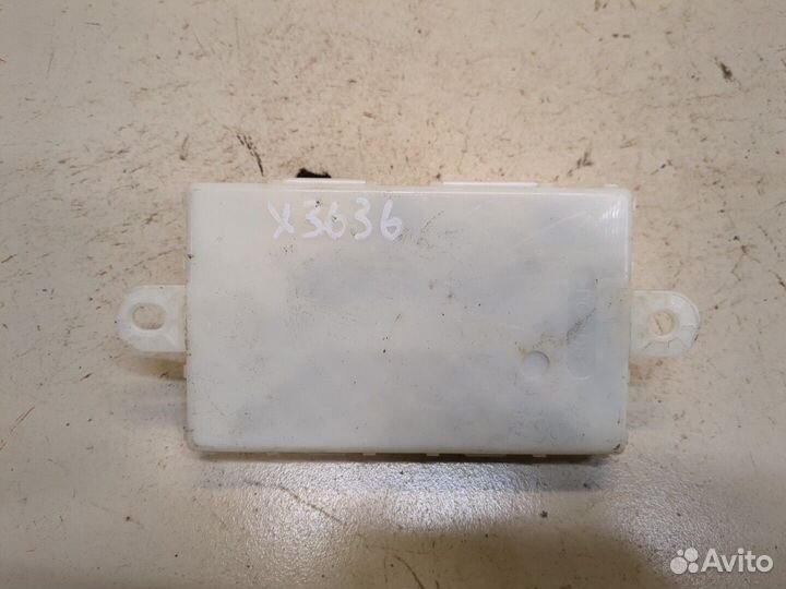 Блок управления бесключевого доступа Mercedes GLE W166, 2017