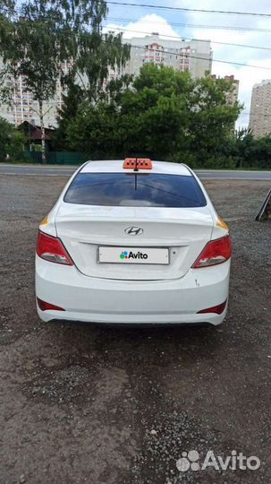 Hyundai Solaris 1.4 AT, 2015, 400 000 км
