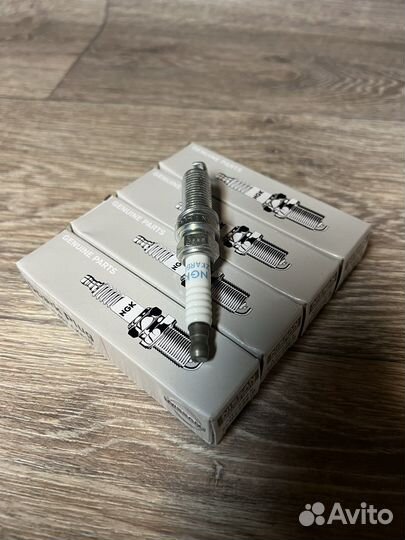 Свечи зажигания Nissan, 22401-CK81B