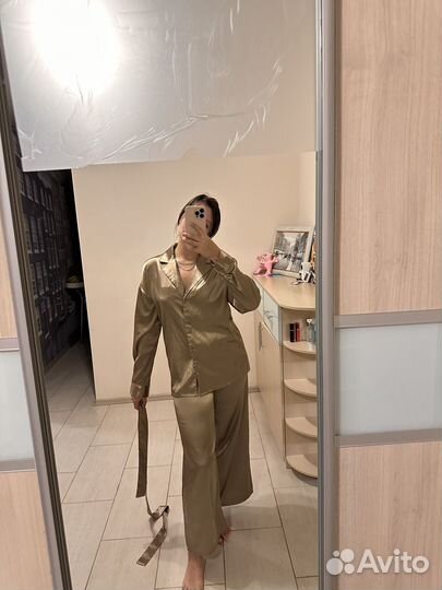 Костюм женский
