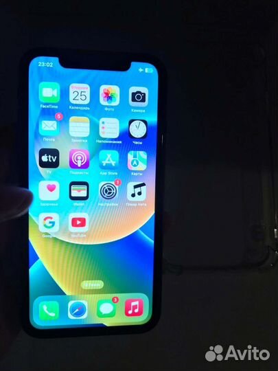 Телефон iPhone хр 128 гб