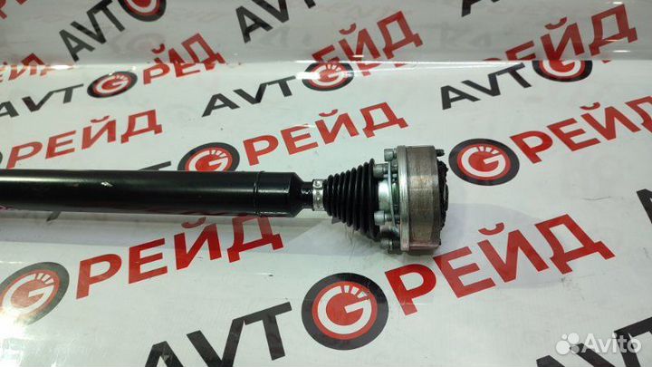 Привод передний правый Audi A3 8VS cxsa 06.04.2016