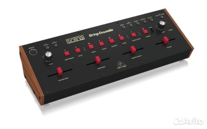 Синтезатор Behringer Solina String Ensemble