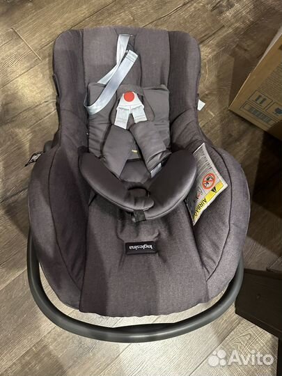 Автолюлька Inglesina Huggy Multifix