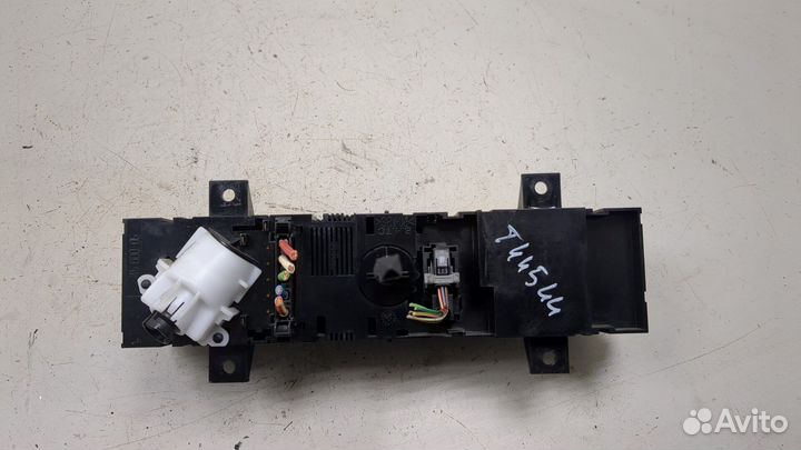 Переключатель отопителя Mercedes Sprinter