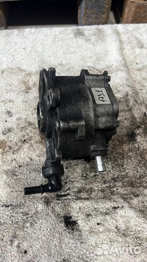 6H4Q2A451BA Насос вакуумный Bosch D1781E0000 для L