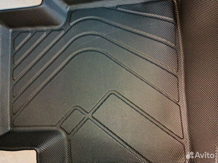 Авто салонные коврики комплект черные новые