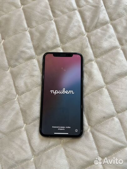 iPhone Xs, 64 ГБ