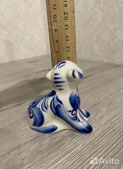 Фарфоровый тигр Гжель