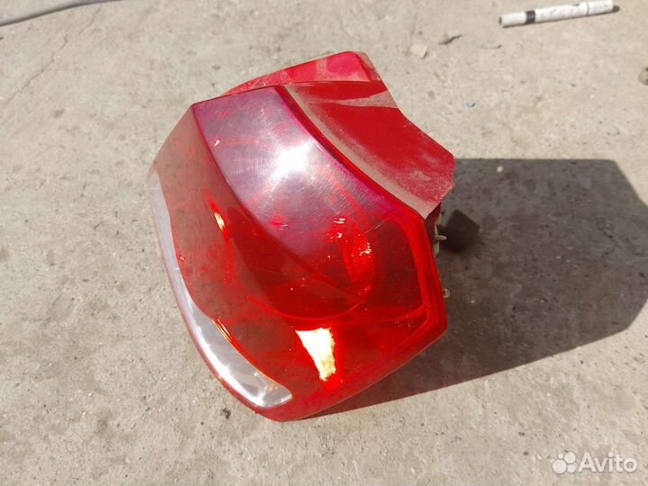 Фонарь задний правый Chevrolet Aveo t200 хэтчбек