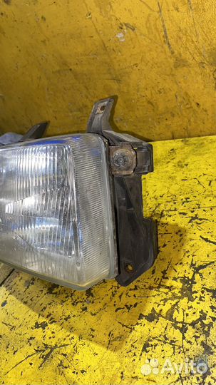 Фара передняя правая Volkswagen T4 1990-2003