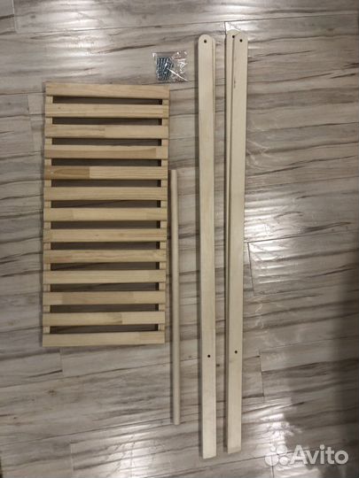 Вешалка для одежды напольная