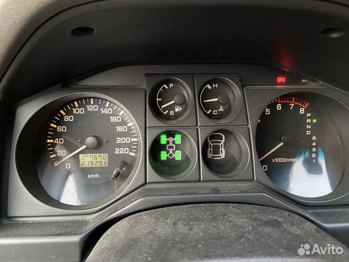 Mitsubishi Pajero, 2004