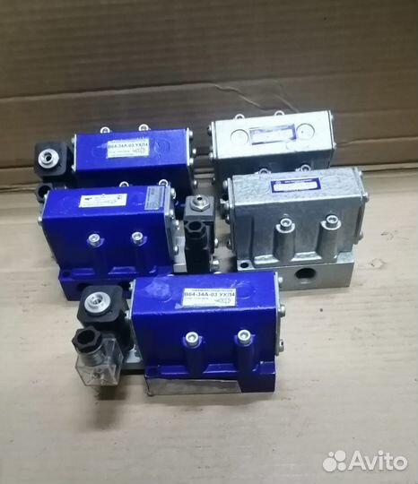 Пневмораспределитель В64-34А-03