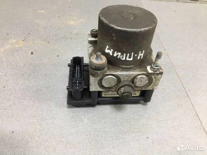 Блок ABS Nissan Primera P12 седан 2.0 QR20 2003