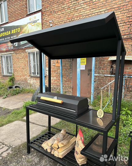 Мангал с крышей