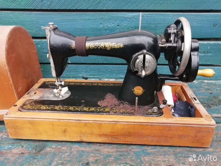 Швейная машинка