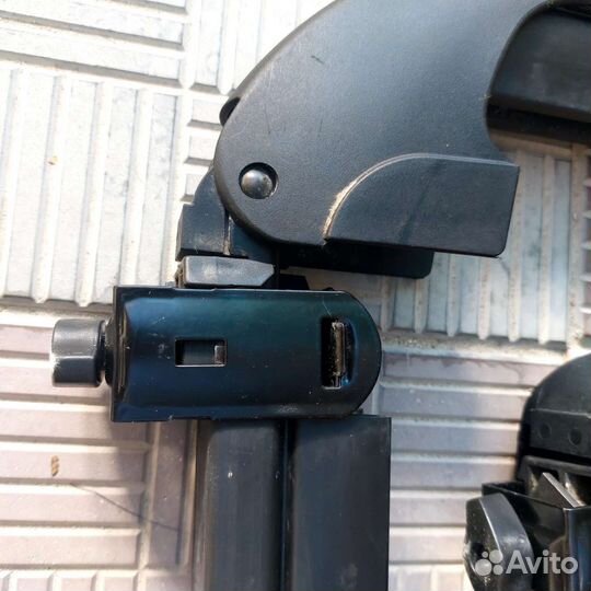 Крепления для перевозки лыж